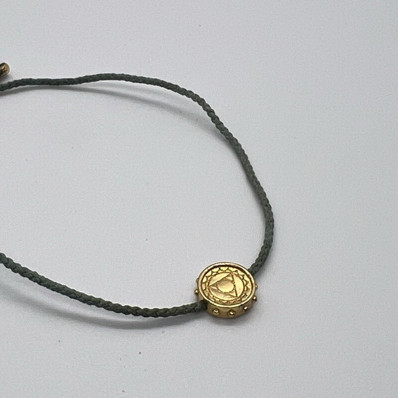 The Unbranded Brand Jewelry - Chakra Pendant Bracelet Throat 5th Vishuddha  Braided Jewelry Gold Hardware EUC‎